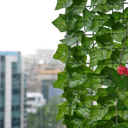 Apartamento Dreams By The River Bucarest Exterior foto