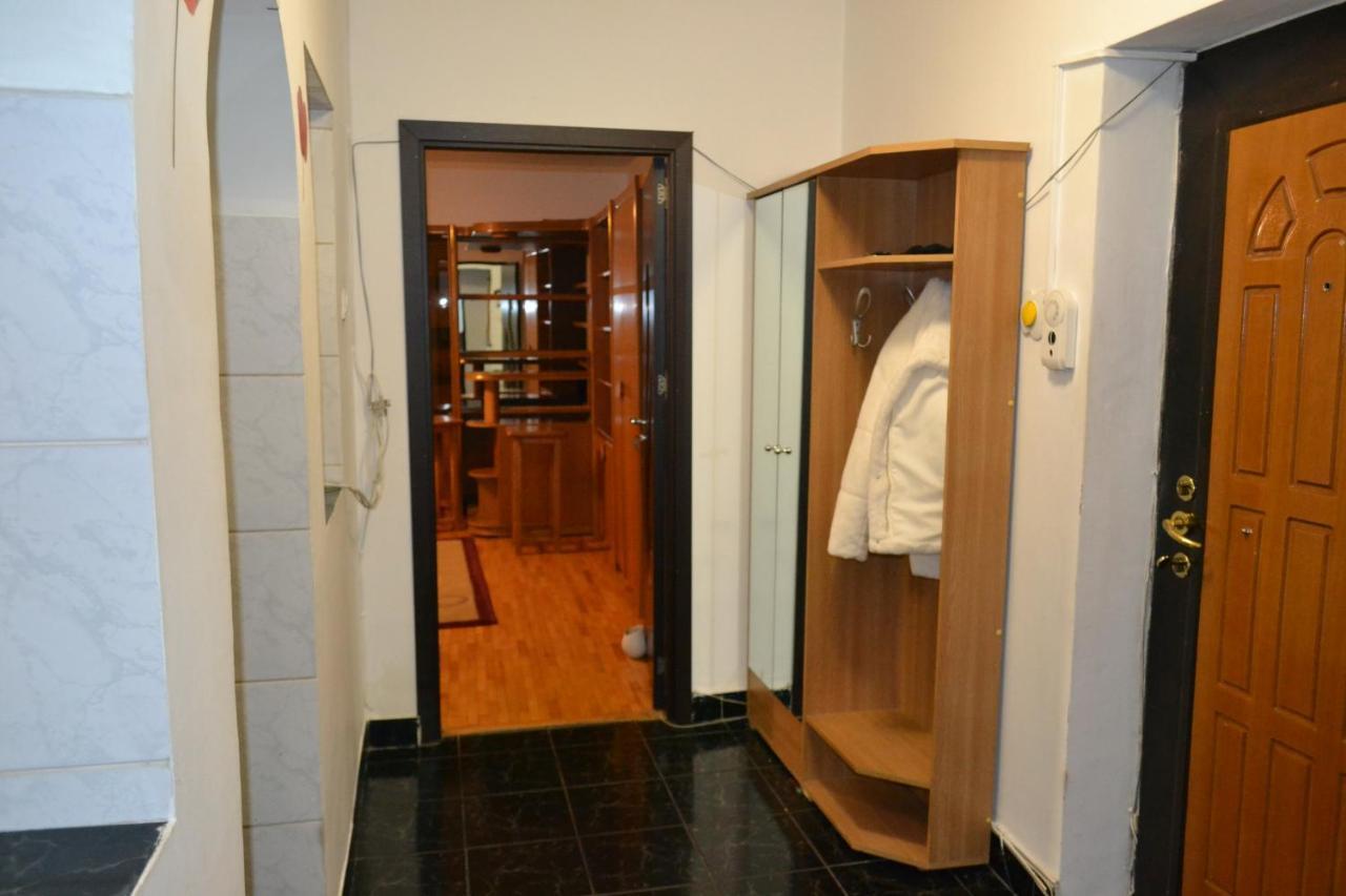 Apartamento Dreams By The River Bucarest Exterior foto