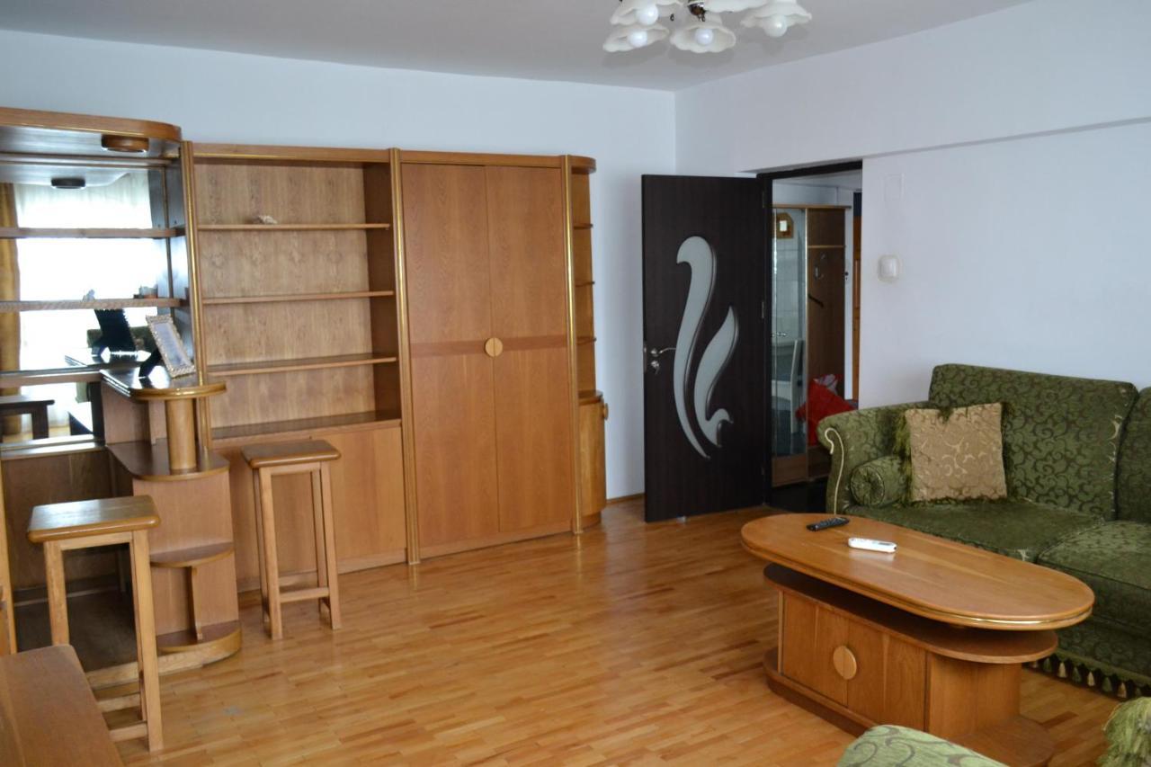 Apartamento Dreams By The River Bucarest Exterior foto